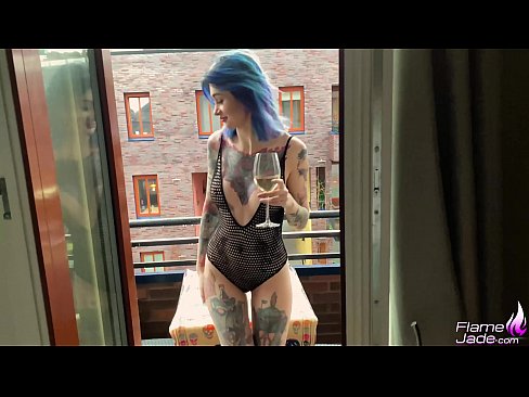 ❤️ Gabar Cajiib Ah Oo Dhuuqaysa Xabad Oo Si Qiiro Leh Ku Dhuuqaysa Cirka Furan Hoostooda Galmada dabada ❌❤